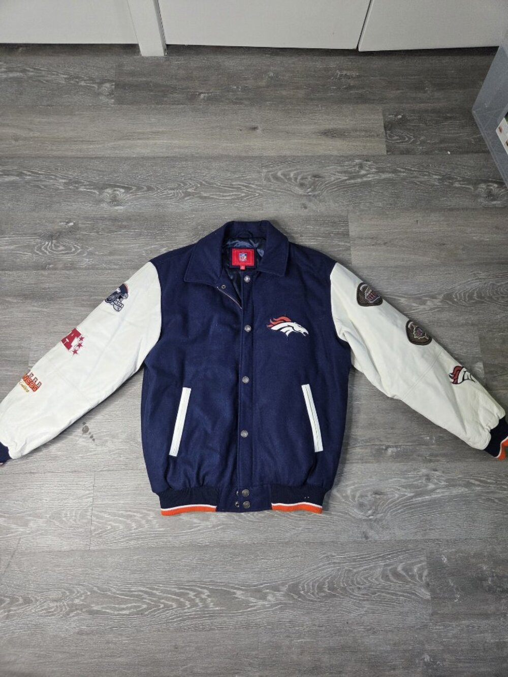 NFL Denver Broncos 2-Time Super Bowl Champions Wool Leather Varsity Jacket M
